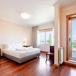 Luzia By Portugal Active