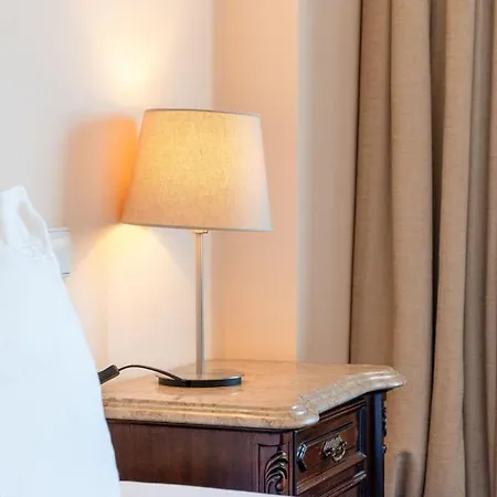 Luzia By Portugal Active