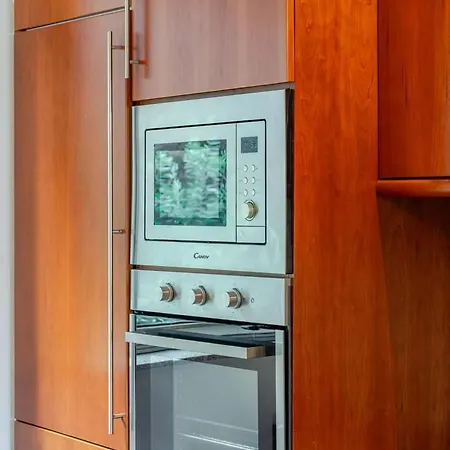 Luzia By Portugal Active