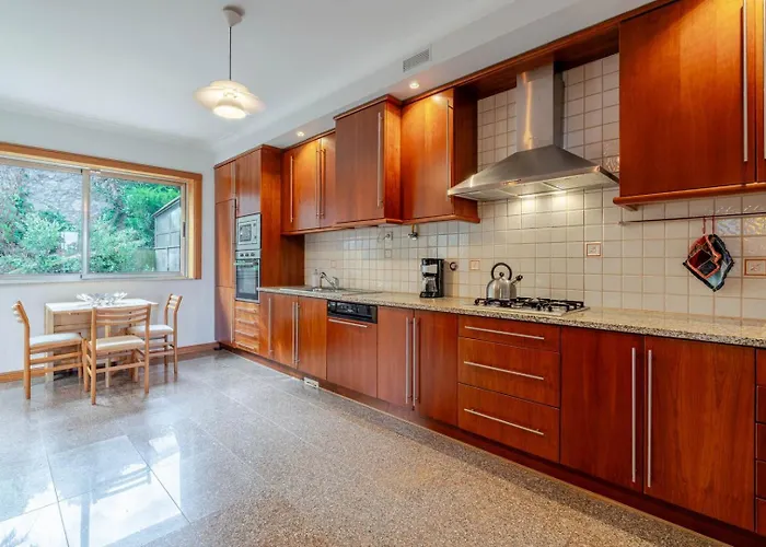 Luzia By Portugal Active