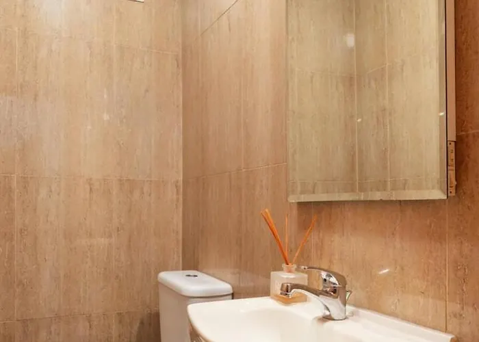 Luzia By Portugal Active 비아나도카스텔로